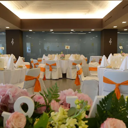 Отель Hospedium Europa Centro