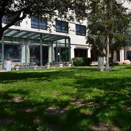 Hospedium Europa Centro ホテル