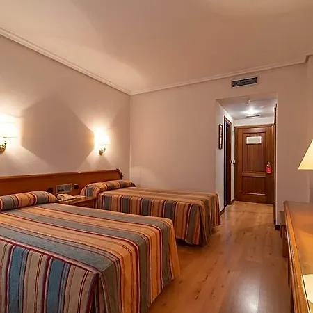 Hospedium Europa Centro Hotel