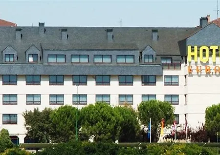 Hospedium Europa Centro ホテル