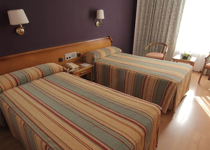 Ξενοδοχείο Hospedium Europa Centro 4*