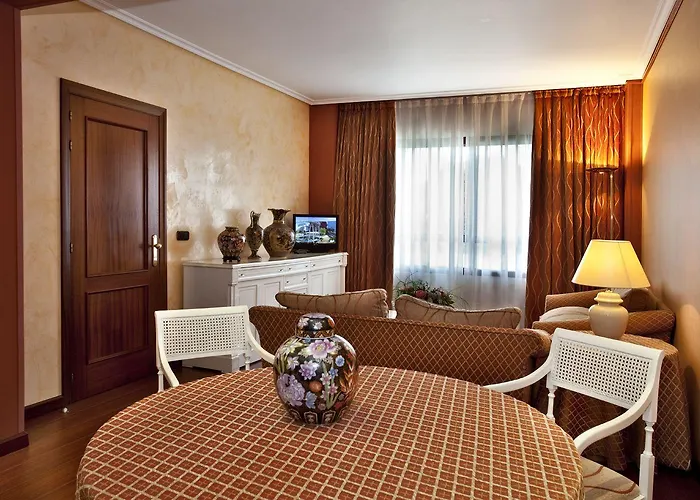 Hospedium Europa Centro Hotel