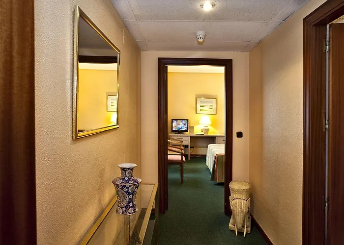 Hospedium Europa Centro 4* Magaz De Pisuerga