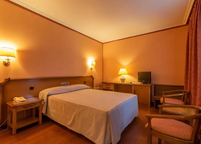 Hotel Hospedium Europa Centro Magaz De Pisuerga