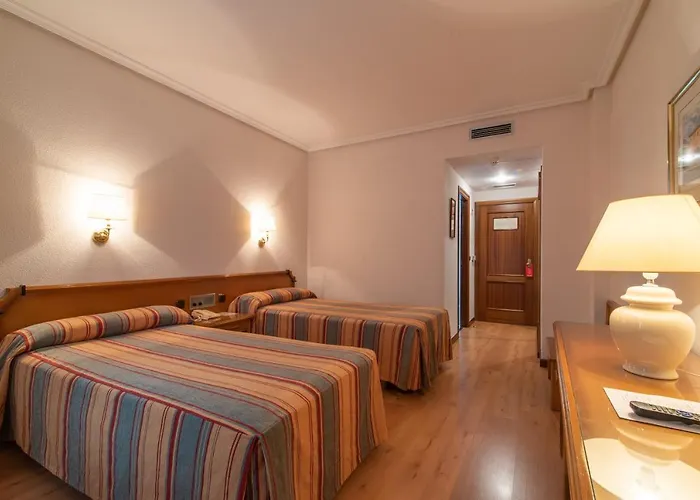 Hospedium Europa Centro Hotel Magaz De Pisuerga